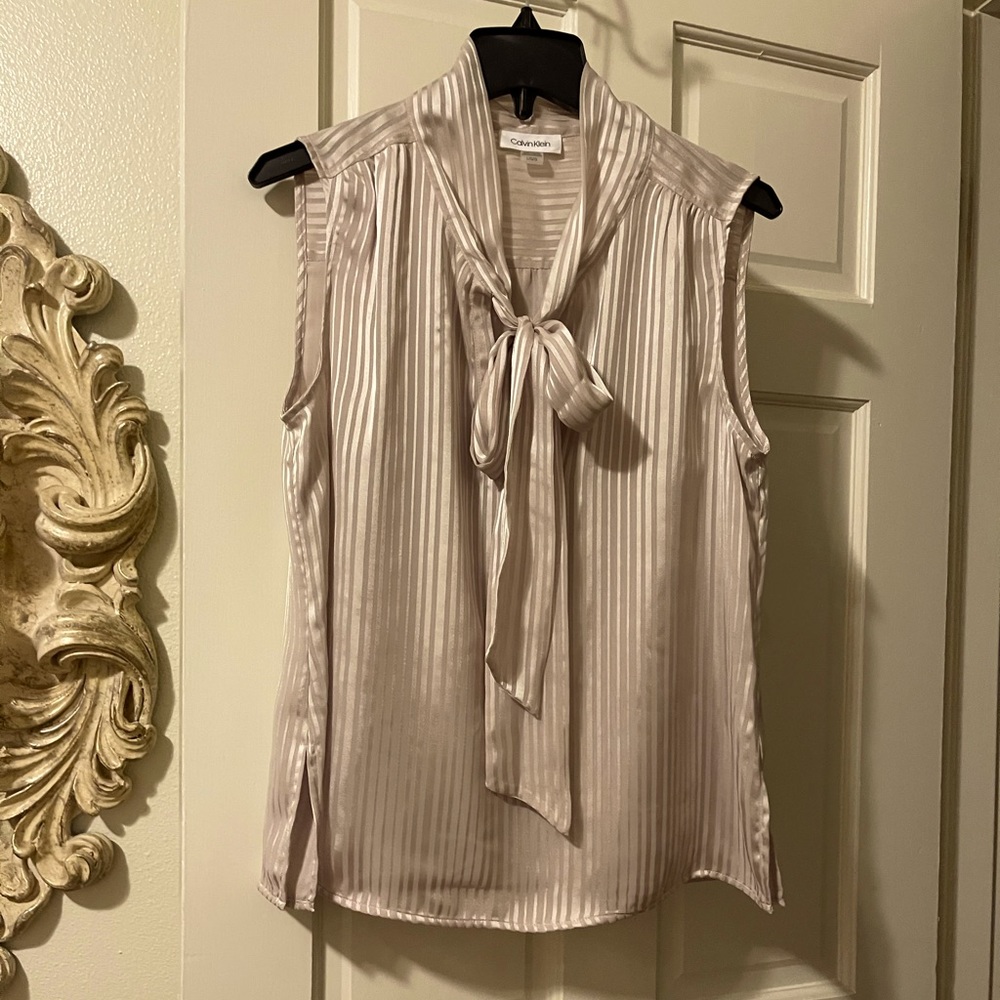 Calvin Klein Sleeveless Bow Tie Neutral Shell